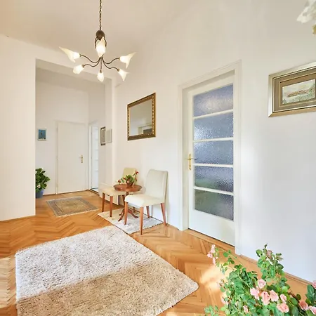 Appartement Leona *