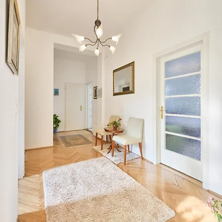 Appartement Leona Opatija